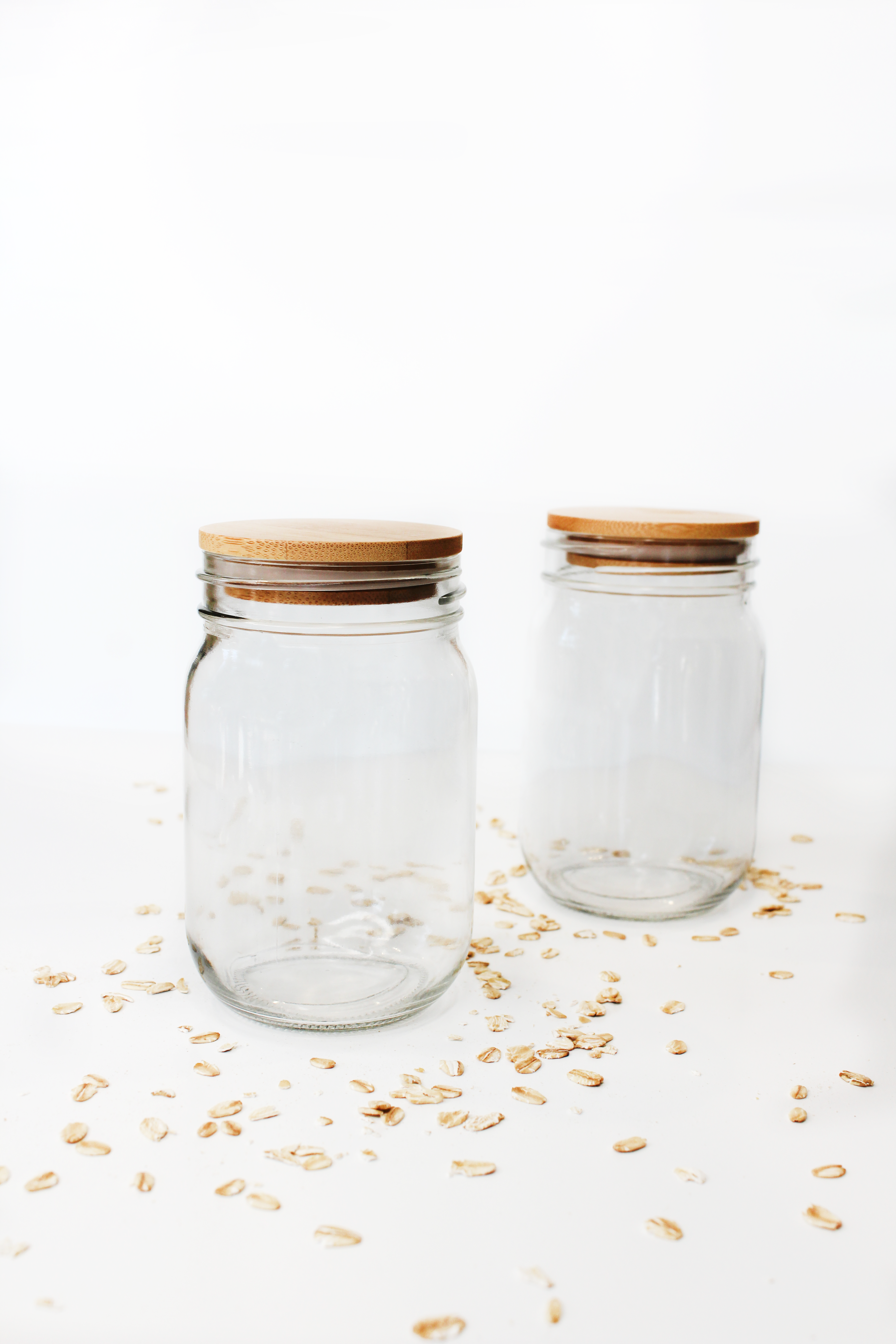 Wholesale 10 Oz 12 Oz Overnight Oats Containers Glass Mason Jar with Lid  and Spoon - China Mason Jar, Mason Jars with Lid